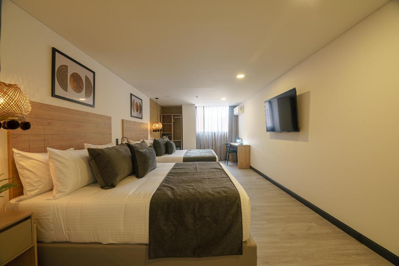 First Class Hotel เมเดยิน ภายนอก รูปภาพ