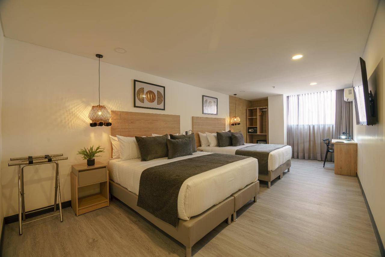 First Class Hotel เมเดยิน ภายนอก รูปภาพ