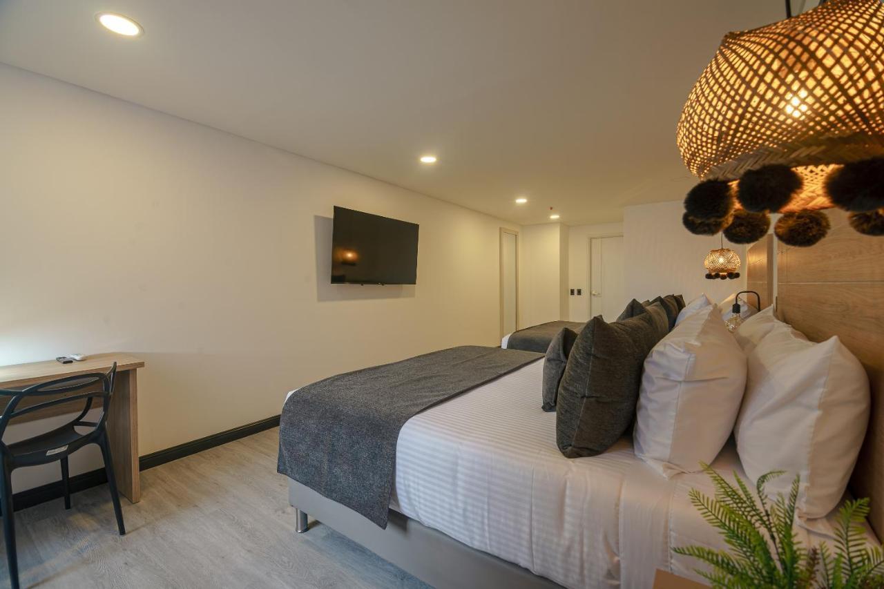 First Class Hotel เมเดยิน ภายนอก รูปภาพ