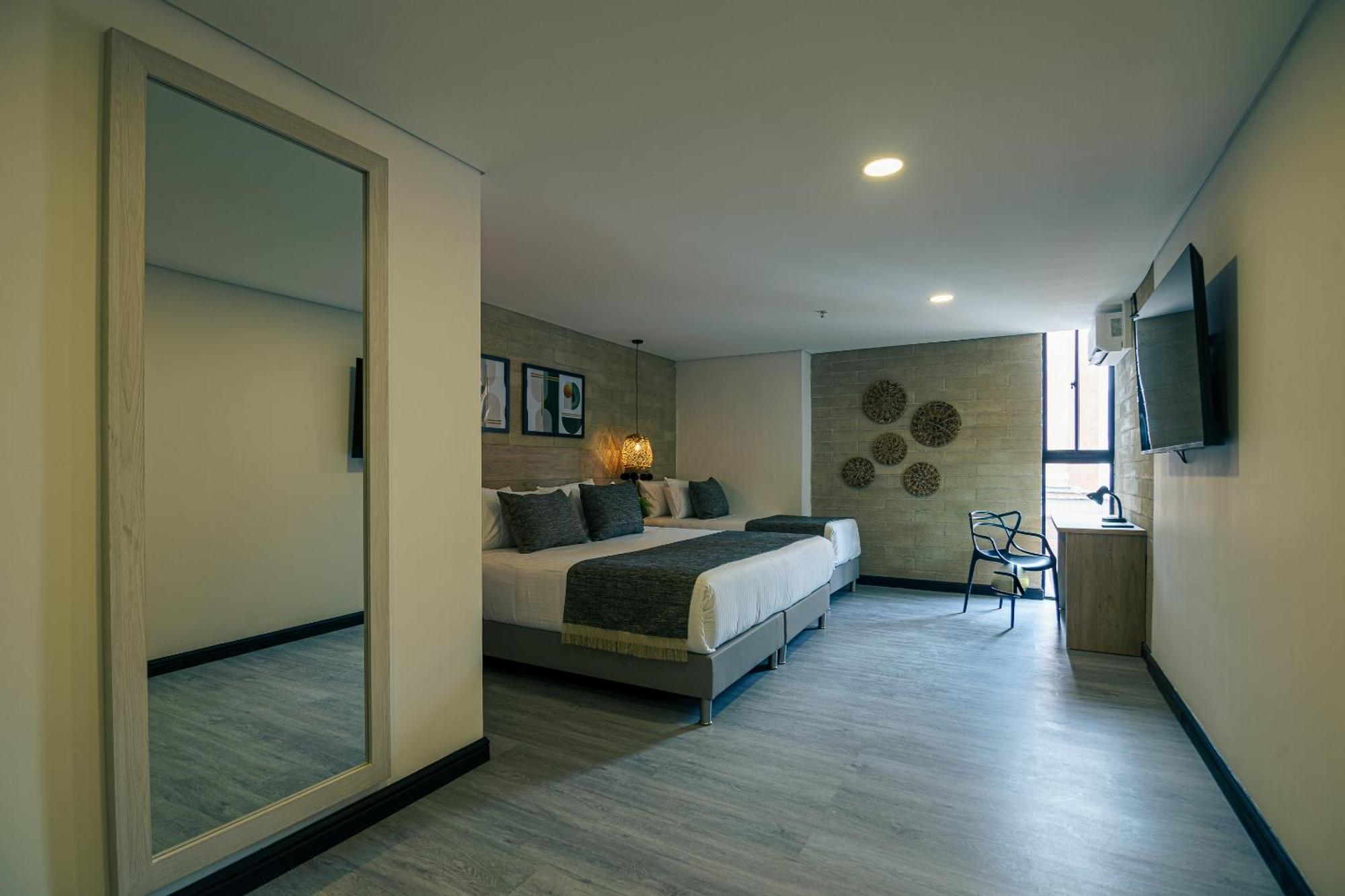 First Class Hotel เมเดยิน ภายนอก รูปภาพ