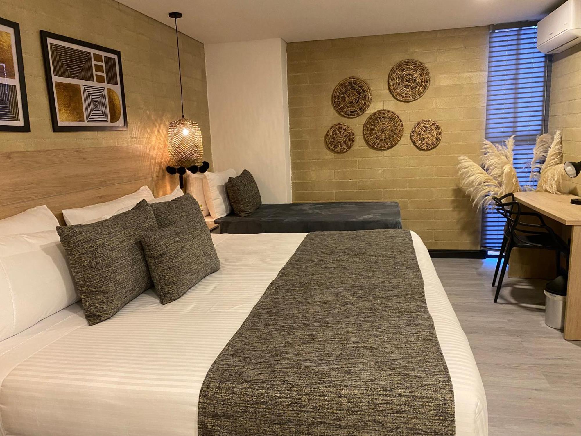 First Class Hotel เมเดยิน ภายนอก รูปภาพ